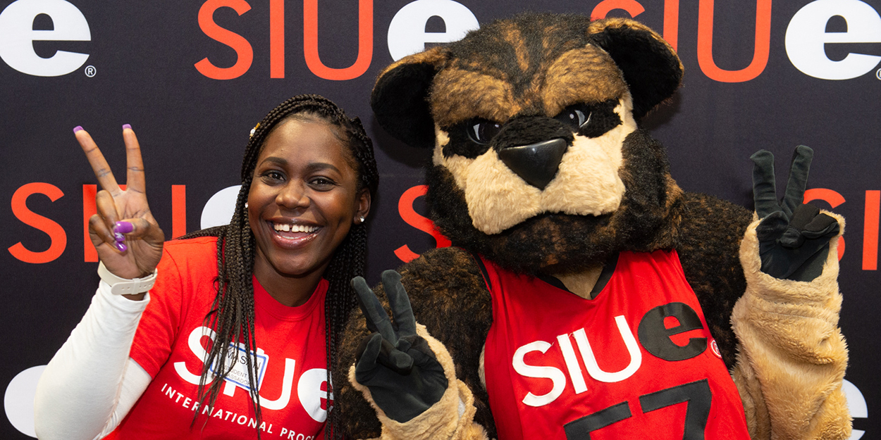 Eddie the Cougar at SIUE