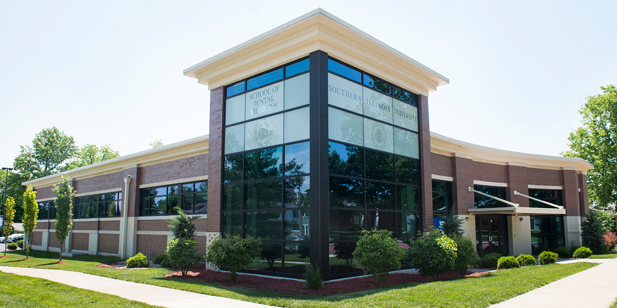 School of Dental Medicine exterior of Hoag Hall.